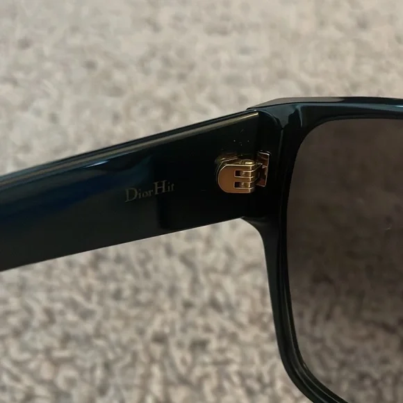 DIOR Hit Black Mirrored square sunglasses display picture 3